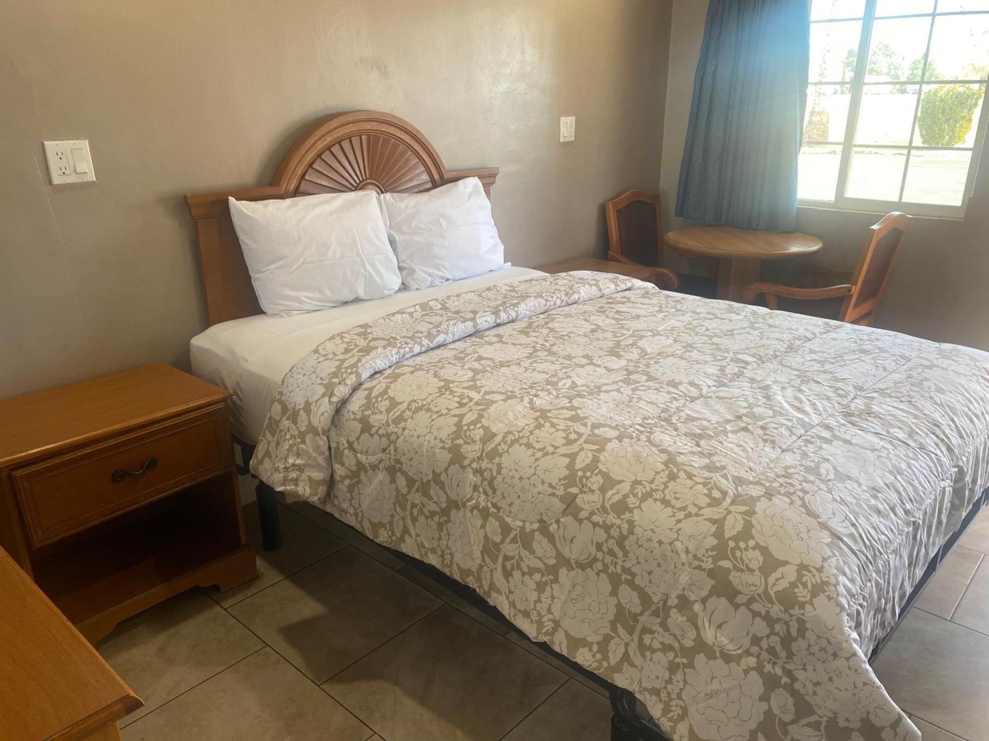 Apple Valley Motel Eksteriør billede